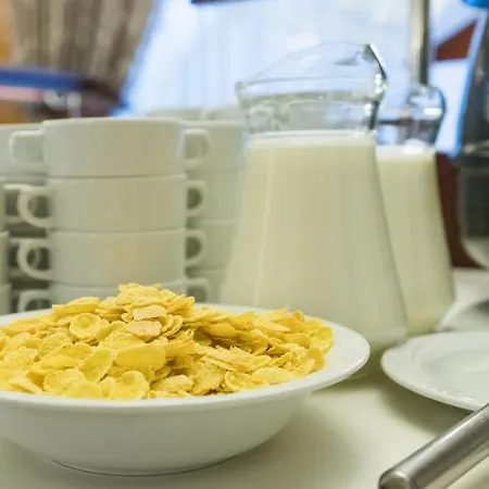 Отель Kasimir &