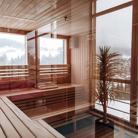 Отель Kasimir & 3*