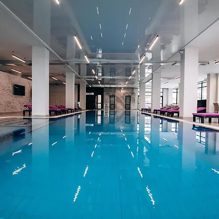 ホテル Kasimir & バコヴェル