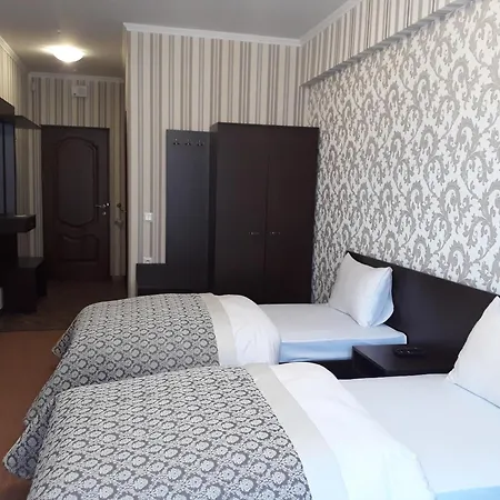 Kasimir & ホテル バコヴェル